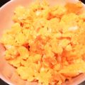 クックQJZ6HM☆'s cooksnap of when they made 卵と鶏そぼろの2色丼.