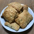 wkahk's cooksnap of when they made ひとくちサイズの三角アップルパイ.