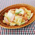 Satoco❋'s cooksnap of when they made シラチャーソースで、ザーサイ野菜炒め。.