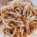 七色咲く's cooksnap of when they made 簡単おつまみ＊うま辛やみつきもやし.