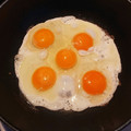 こともみ's cooksnap of when they made ５人分の目玉焼き.