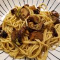 マツゾウ's cooksnap of when they made ナスとドライトマトのジェノベーゼパスタ.