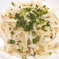 かつぞう☆'s cooksnap of when they made 新玉ねぎの✿たぬきサラダ.