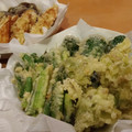 ＊amor＊'s cooksnap of when they made ふきのとう、アスパラ、新玉ねぎの天ぷら.