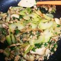 ひろ☆はる❇︎ママ's cooksnap of when they made ☆セロリ＆豚挽肉のオイスターソース炒め☆.