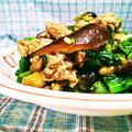 yangpa's cooksnap of when they made 菜花と茄子の生姜炒め.