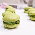 ぽちたま05's cooksnap of when they made 卵1個で36個！？抹茶ミニマカロン.