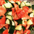 y_u♡'s cooksnap of when they made 中東の定番〜トマトときゅうりのサラダ.