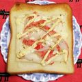 こげ岡's cooksnap of when they made カニかまのチーズマヨトースト.