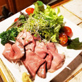 ダッフィーニーうに's cooksnap of when they made 簡単ローストビーフ♪絶品玉ねぎだれ添え。.