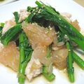 tigger17's cooksnap of when they made 蒸し鶏と菜の花のグレフルポン酢和え♪.