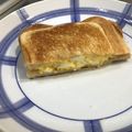 クックANLLO1☆'s cooksnap of when they made たまご＋チーズのホットサンド(^^)♪.