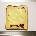 ぷっくりんご's cooksnap of when they made 簡単ピザトースト☆具なし.
