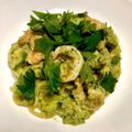 おむすびねこ's cooksnap of when they made 簡単＊海老アボカドクリームジェノベパスタ.
