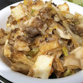 ユーロン's cooksnap of when they made 節約うま辛！厚揚げと舞茸の塩麹キムチ炒め.