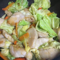 マロンママ2017's cooksnap of when they made 鶏胸肉とキャベツの和風炒め.