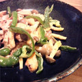 まぁしお's cooksnap of when they made 鳥胸肉とピーマンとしめじのマヨネーズ炒め.