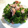 3life's cooksnap of when they made 簡単♪ツナ缶とブロッコリーの梅おかか和え.