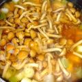 マキマキ913's cooksnap of when they made 豆腐となめこのお味噌汁.