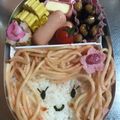 クックRGXK6P☆'s cooksnap of when they made キャラ弁＊やきそばガール♡.