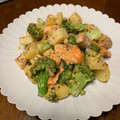 きのこック's cooksnap of when they made 鮭と野菜のハニーマスタード和え.