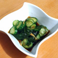 ＊amor＊'s cooksnap of when they made 砂糖不使用♪胡瓜とわかめの酢の物.