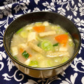 お料理ニャロメ's cooksnap of when they made 温ったまろ♡大根と油揚げ・ねぎの粕汁.