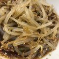 yurietti's cooksnap of when they made 簡単♪さっぱりもやしナムル.
