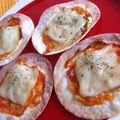 RIEちん's cooksnap of when they made 簡単おつまみ☆餃子の皮でPIZZA.