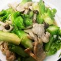 ERIZABETHM's cooksnap of when they made 蕾菜（四川児菜）と鶏肉の炒めもの.