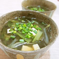 イベ長's cooksnap of when they made 簡単＊ほうれん草と豆腐 ワカメのお吸い物.