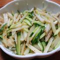 えりぺこ's cooksnap of when they made あと一品に♪キュウリとジャガイモの中華炒.