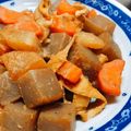 Momo✿0303's cooksnap of when they made 大根、人参、こんにゃく、油揚げのみそ煮.