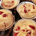 arinoawawa's cooksnap of when they made チーズとウインナーのお食事マフィン.