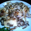 ビックムーン's cooksnap of when they made 簡単！！はんぺんとしめじのバター炒め.