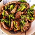 ハチ8コロ8's cooksnap of when they made 菜の花の牛肉巻きで春のお浸し✿.