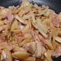 まつねぇ７２１６'s cooksnap of when they made 簡単！エリンギと蓮根の醤油にんにく炒め.