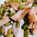 好き嫌い大王's cooksnap of when they made コンビニサラダチキンと枝豆のさっぱり炒め.