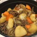 konmoe's cooksnap of when they made 我が家流☆staub de 肉じゃが☆.
