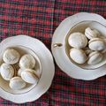ももほーらん's cooksnap of when they made 卵1個で36個！？抹茶ミニマカロン.