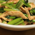 けいさく's cooksnap of when they made 裂くと美味♪鶏胸肉と小松菜の中華炒め.