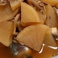 gatch2016's cooksnap of when they made siroca 電気圧力鍋で大根と鯖の煮物.