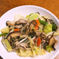 クックE4NZH1☆'s cooksnap of when they made 塩昆布の野菜炒め.
