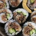ameうめ's cooksnap of when they made お好みソースで！焼き肉巻き寿司.