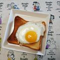 NAOばあさん's cooksnap of when they made 目玉焼きトースト.