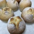 O凸O's cooksnap of when they made ☆クリームチーズとメープルくるみパン☆.
