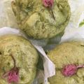 ぴーこるん's cooksnap of when they made 春の蒸しパン♪桜の塩漬け♪.