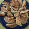 Yokchina's cooksnap of when they made 白菜たっぷり☆中国人留学生から習った餃子.