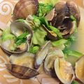 いっぺい99's cooksnap of when they made あさりベーコンキャベツの玉子とじ♪.