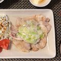 syaloha's cooksnap of when they made 簡単めちゃうま黄金比＊鶏もも肉ネギ塩だれ.